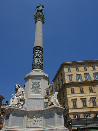 Colonna dell'Immacolata Fotos