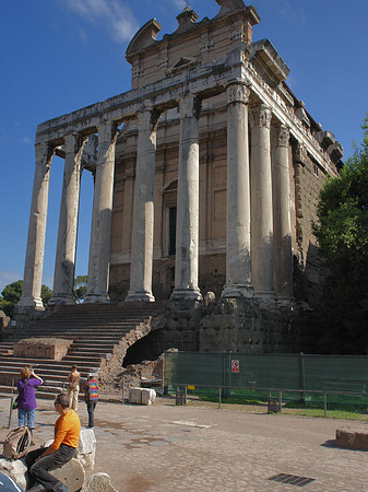 Foto Tempel des Antoninus Pius und der Faustina - Rom