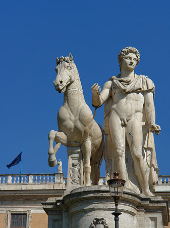 Foto Statuen der Dioskuren