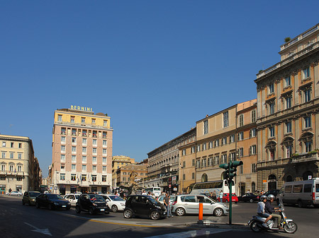 Piazza Barberini Foto 