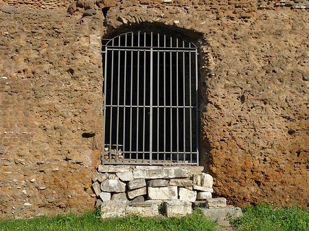 Fotos Altes Tor am Forum Romanum