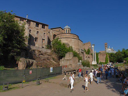 Foto Weg am Tempel