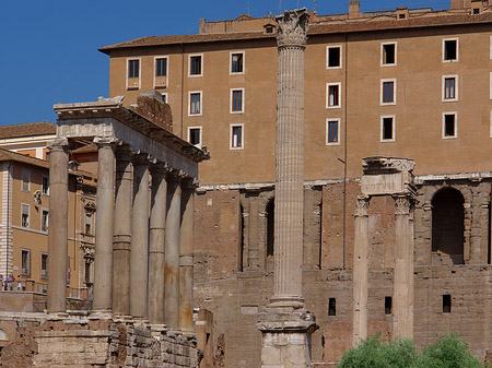 Tabularium und Kapitol mit Forum Romanum Foto 