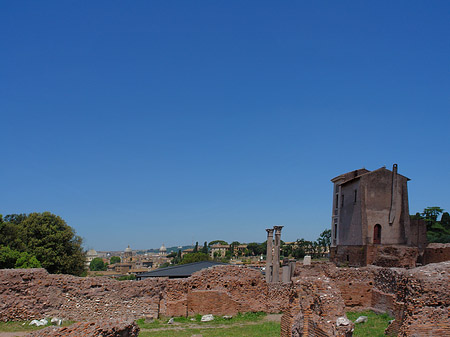 Ruinen mit Apollo Tempel