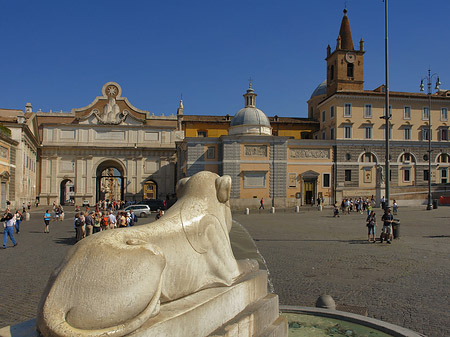 Foto Porta del Popolo mit Löwenbrunnen