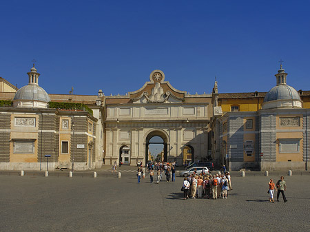 Porta del Popolo mit Piazza Fotos