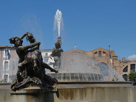 Najadenbrunnen Fotos