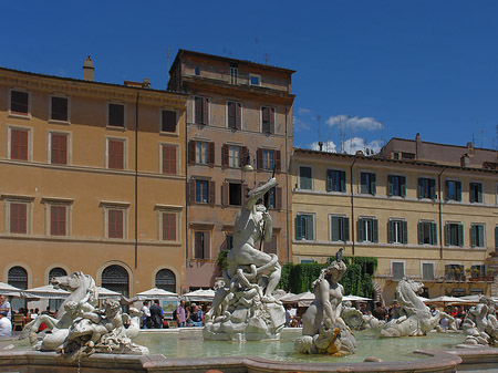 Neptunbrunnen Fotos