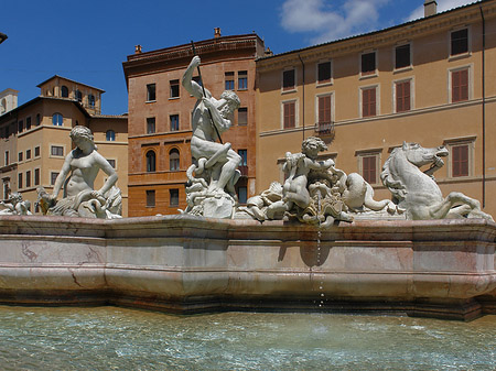 Fotos Neptunbrunnen