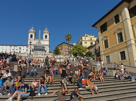 Foto Treppe mit Kirche