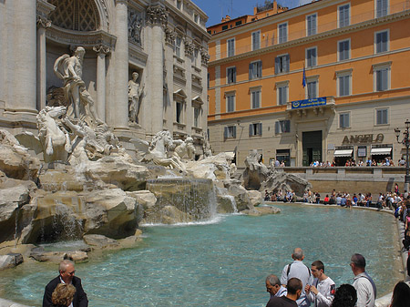 Fotos Menschen am Brunnen