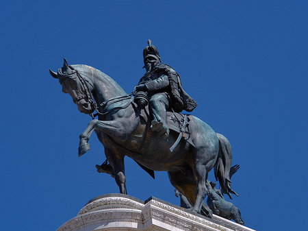 Bronzestatue von Victor Emmanuel